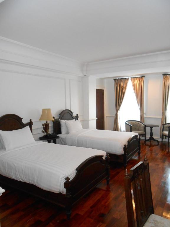 Dhavara Boutique Hotel Vientiane Ruang foto