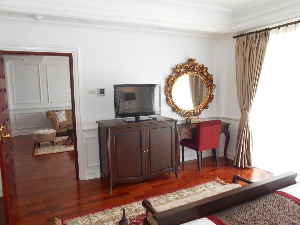 Dhavara Boutique Hotel Vientiane Bagian luar foto
