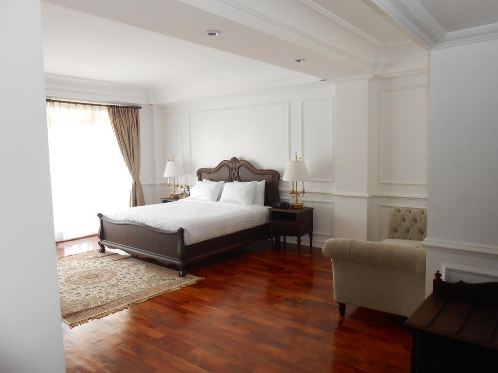 Dhavara Boutique Hotel Vientiane Bagian luar foto