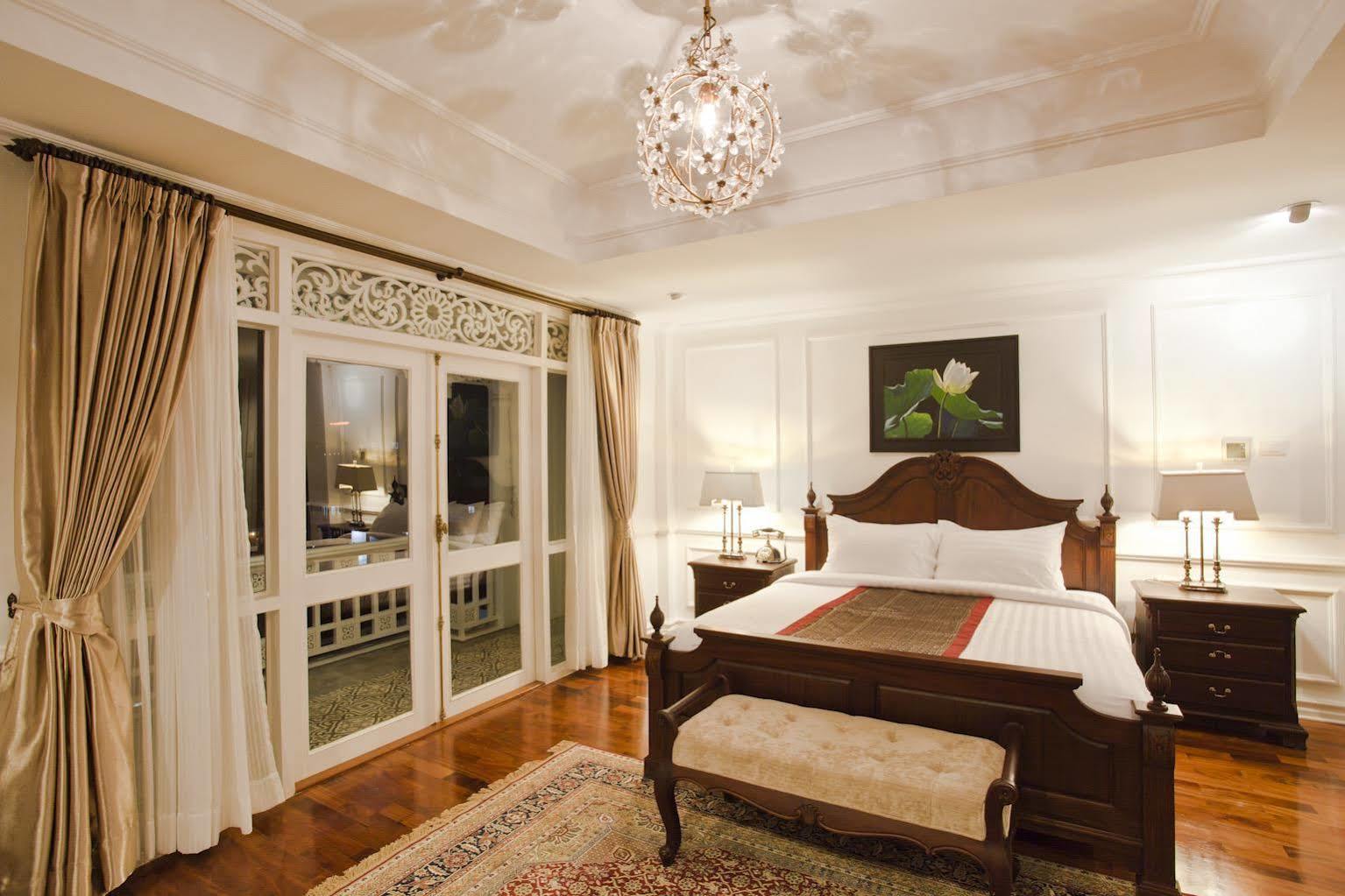 Dhavara Boutique Hotel Vientiane Bagian luar foto
