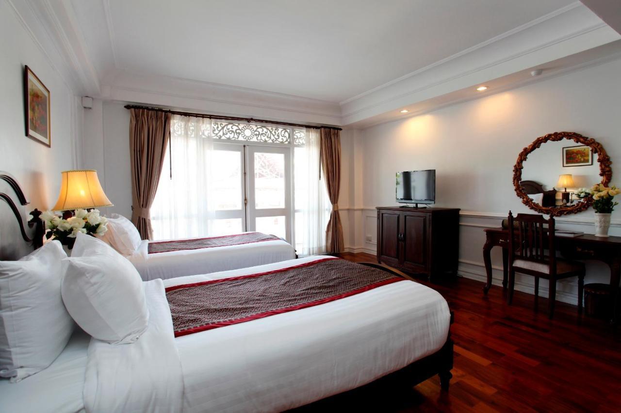 Dhavara Boutique Hotel Vientiane Bagian luar foto